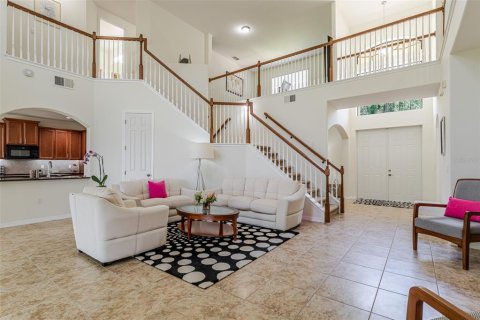 House in Orange City, Florida 6 bedrooms, 398.18 sq.m. № 2111717 - photo 14