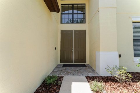 House in Orange City, Florida 6 bedrooms, 398.18 sq.m. № 2111717 - photo 3