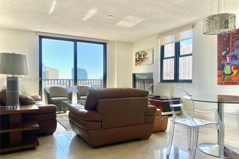 Снять в аренду кондоминиум в Уэст-Палм-Бич, Флорида 2 спальни, 99.87м2, № 2060899 - фото 8