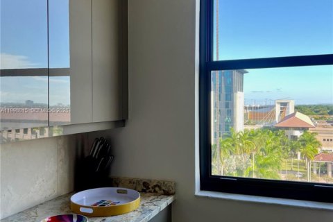 Снять в аренду кондоминиум в Уэст-Палм-Бич, Флорида 2 спальни, 99.87м2, № 2060899 - фото 19