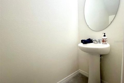 Touwnhouse à vendre à Kissimmee, Floride: 3 chambres, 142.14 m2 № 1793585 - photo 8