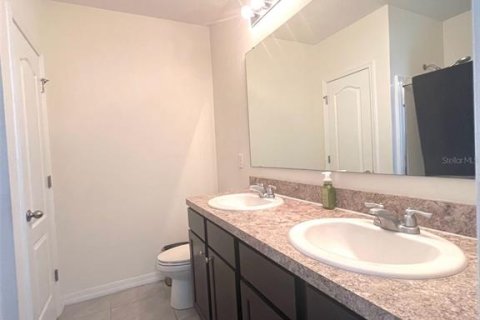Touwnhouse à vendre à Kissimmee, Floride: 3 chambres, 142.14 m2 № 1793585 - photo 13