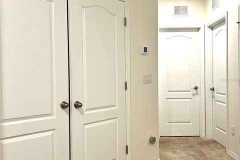 Touwnhouse à vendre à Kissimmee, Floride: 3 chambres, 142.14 m2 № 1793585 - photo 16