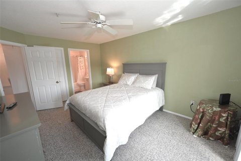 Condo in Sarasota, Florida, 2 bedrooms  № 1848217 - photo 15