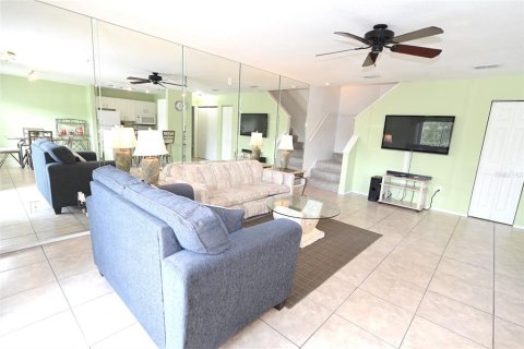 Condo in Sarasota, Florida, 2 bedrooms  № 1848217 - photo 6