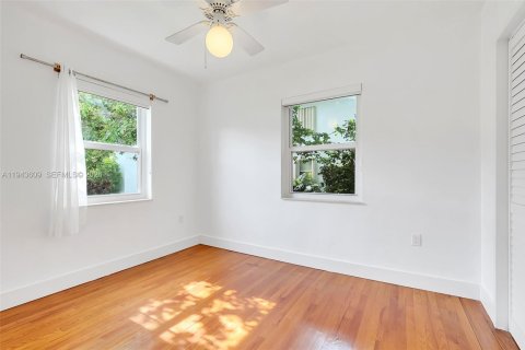 Copropriété à louer à Miami, Floride: 2 chambres, 73.02 m2 № 2000246 - photo 11