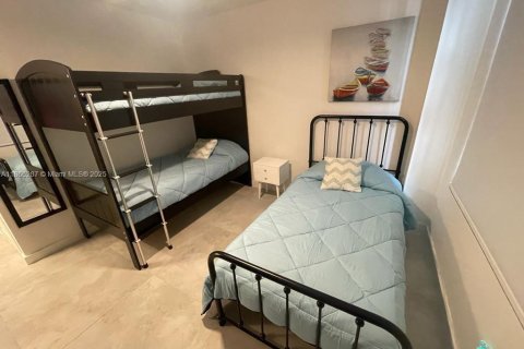 Condominio en alquiler en Miami Beach, Florida, 2 dormitorios, 95.69 m2 № 2012307 - foto 12