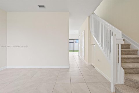 Villa ou maison à vendre à Hialeah, Floride: 3 chambres, 131.18 m2 № 1943545 - photo 7