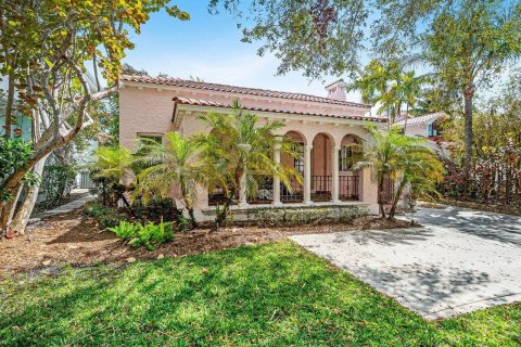 Villa ou maison à louer à Stuart, Floride: 2 chambres, 111.2 m2 № 2177343 - photo 6