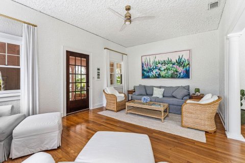Villa ou maison à louer à Stuart, Floride: 2 chambres, 111.2 m2 № 2177343 - photo 11