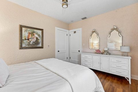 Villa ou maison à louer à Stuart, Floride: 2 chambres, 111.2 m2 № 2177343 - photo 25