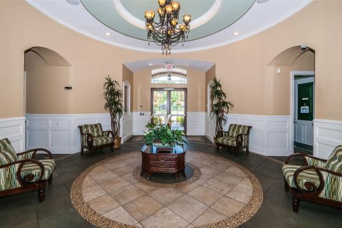 House in New Port Richey, Florida 5 bedrooms, 341.14 sq.m. № 1523343 - photo 30