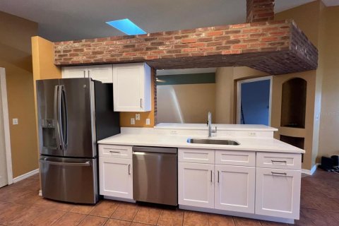 Casa en alquiler en Orlando, Florida, 3 dormitorios, 149.94 m2 № 1893664 - foto 2