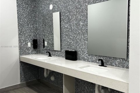 Copropriété à louer à Sunny Isles Beach, Floride: 1 chambre, 71.26 m2 № 2048328 - photo 8