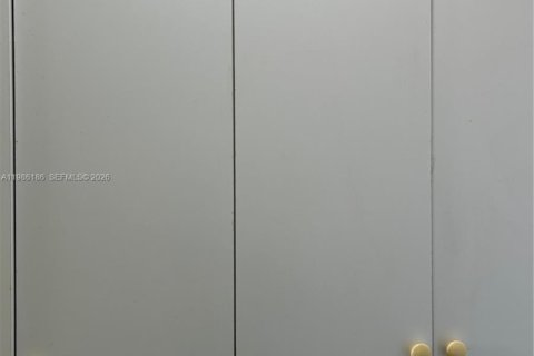 Copropriété à louer à Sunny Isles Beach, Floride: 1 chambre, 71.26 m2 № 2048328 - photo 13