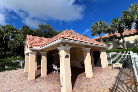 Townhouse in Palm Beach Gardens, Florida 3 bedrooms, 164.81 sq.m. № 2395054 - photo 23