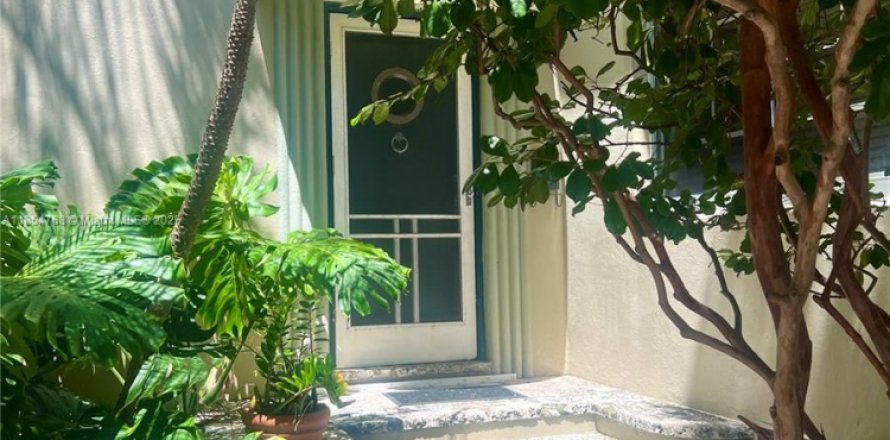 Appartement à Miami Beach, Floride 2 chambres, 102.19 m2 № 1872719