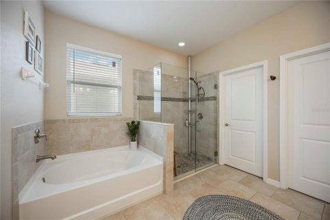 Casa en venta en Sarasota, Florida, 3 dormitorios, 247.68 m2 № 1769585 - foto 28