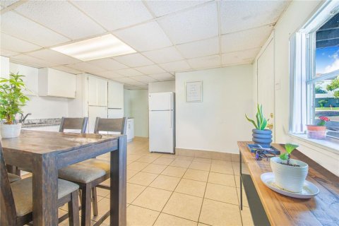 Commercial property in Dundee, Florida 311.41 sq.m. № 2099118 - photo 28