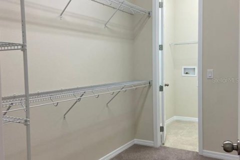 Villa ou maison à louer à Wesley Chapel, Floride: 4 chambres, 224.27 m2 № 1785347 - photo 14