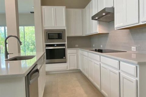 Villa ou maison à louer à Wesley Chapel, Floride: 4 chambres, 224.27 m2 № 1785347 - photo 7