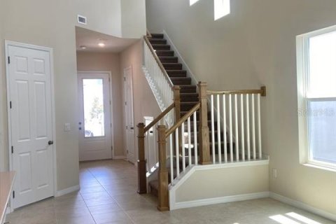 Villa ou maison à louer à Wesley Chapel, Floride: 4 chambres, 224.27 m2 № 1785347 - photo 4