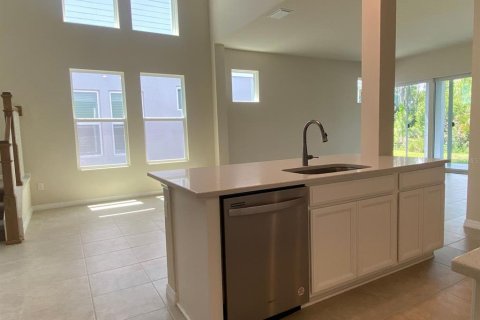 Villa ou maison à louer à Wesley Chapel, Floride: 4 chambres, 224.27 m2 № 1785347 - photo 8