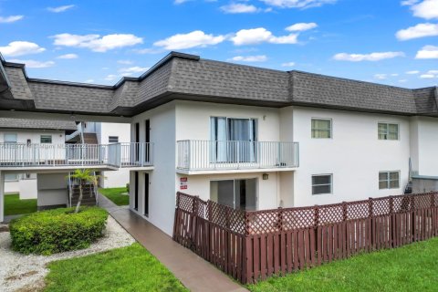 Купить кондоминиум в Майами, Флорида 3 спальни, 97.92м2, № 1950966 - фото 1