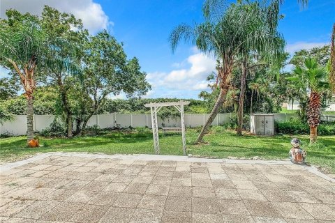 Casa en alquiler en Kissimmee, Florida, 3 dormitorios, 112.32 m2 № 1870283 - foto 15
