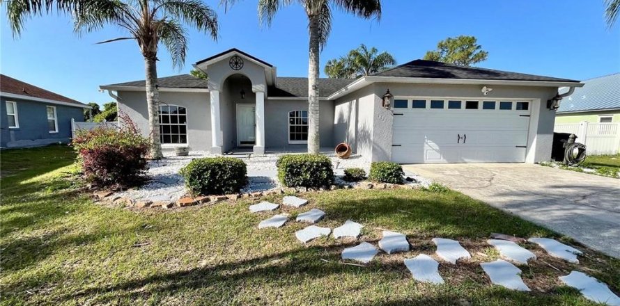 Villa ou maison à Kissimmee, Floride 3 chambres, 112.32 m2 № 1870283