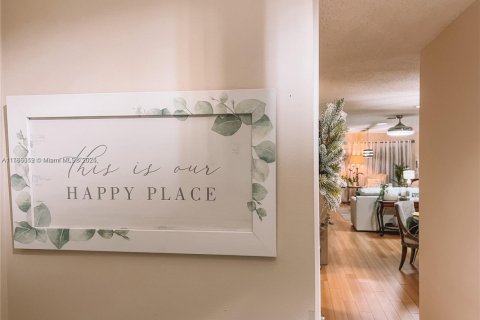 Condominio en venta en St. Lucie, Florida, 2 dormitorios, 120.4 m2 № 1575980 - foto 2