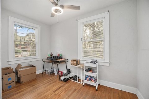 Commercial property in Gainesville, Florida 10 bedrooms, 434.32 sq.m. № 2149267 - photo 19
