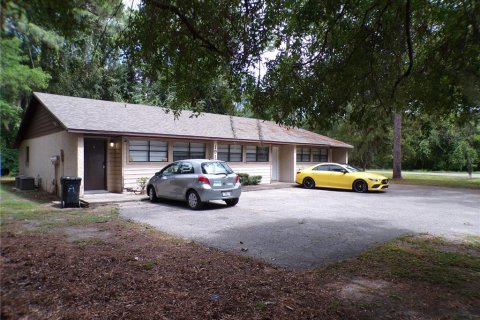 Appartement à louer à Gainesville, Floride: 2 chambres, 225.75 m2 № 2377955 - photo 2