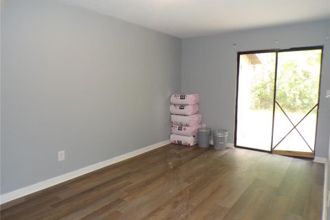 Appartement à louer à Gainesville, Floride: 2 chambres, 225.75 m2 № 2377955 - photo 15