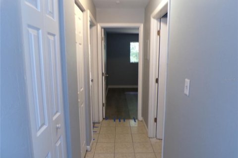 Appartement à louer à Gainesville, Floride: 2 chambres, 225.75 m2 № 2377955 - photo 16