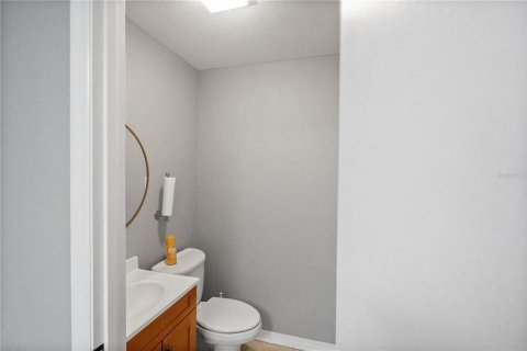 Immobilier commercial à louer à Clermont, Floride: 418.06 m2 № 2105411 - photo 26