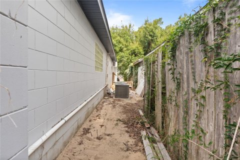 Immobilier commercial à louer à Clermont, Floride: 418.06 m2 № 2105411 - photo 16