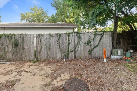 Immobilier commercial à louer à Clermont, Floride: 418.06 m2 № 2105411 - photo 22