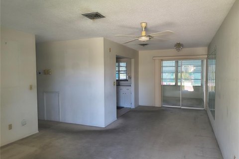 House in Venice, Florida 2 bedrooms, 95.78 sq.m. № 1844588 - photo 2