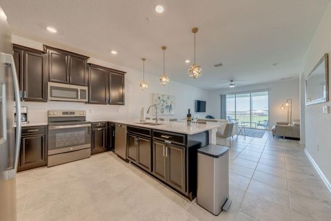 Copropriété à vendre à Davenport, Floride: 3 chambres, 166.02 m2 № 1907130 - photo 9