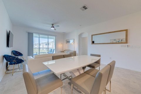 Copropriété à vendre à Davenport, Floride: 3 chambres, 166.02 m2 № 1907130 - photo 10
