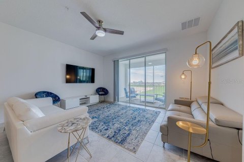 Copropriété à vendre à Davenport, Floride: 3 chambres, 166.02 m2 № 1907130 - photo 11