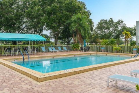 Condo in Lake Worth, Florida, 3 bedrooms  № 876542 - photo 1