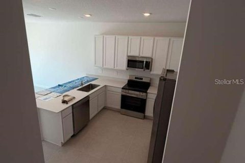 Adosado en alquiler en Kissimmee, Florida, 3 dormitorios, 170.38 m2 № 2150872 - foto 15