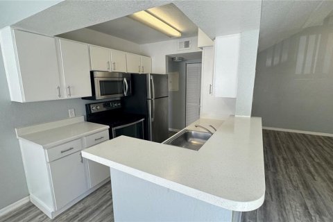 Studio in the Condo in Orlando, Florida  № 2232153 - photo 8