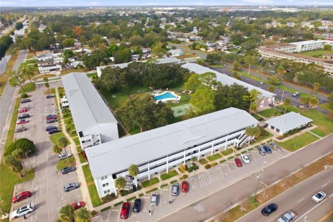 Copropriété à vendre à Saint Petersburg, Floride: 2 chambres, 84.54 m2 № 1987514 - photo 24