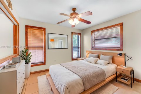Casa en venta en Homestead, Florida, 4 dormitorios, 228.26 m2 № 2337768 - foto 13