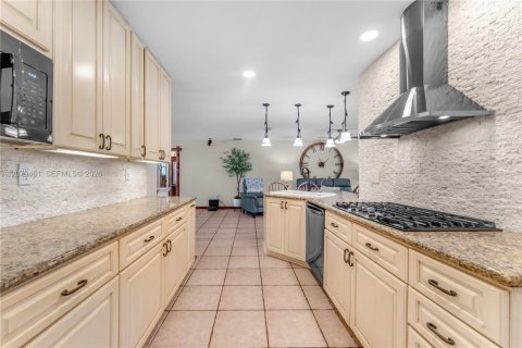 Casa en venta en Homestead, Florida, 4 dormitorios, 228.26 m2 № 2337768 - foto 7