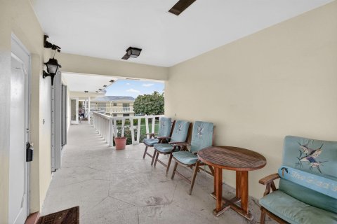 Copropriété à louer à Lighthouse Point, Floride: 2 chambres, 109.62 m2 № 2250160 - photo 5