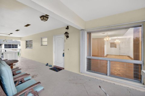 Copropriété à louer à Lighthouse Point, Floride: 2 chambres, 109.62 m2 № 2250160 - photo 3